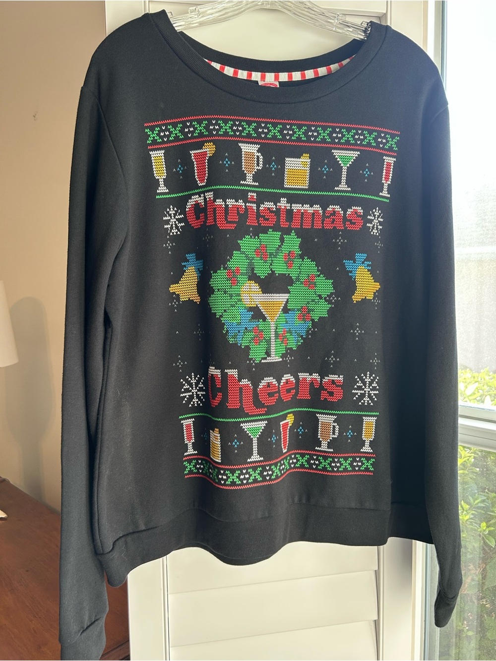 Holiday Time Black Christmas Cheers Wreath Crewneck Sweatshirt
